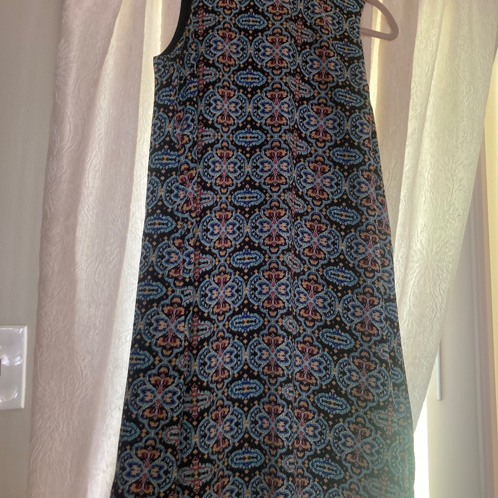 Dress - Picture 3 of 6